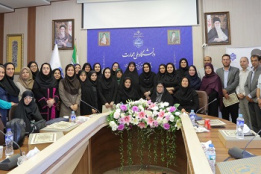 برگزاری نشست صمیمی رییس دانشکده با اعضای هیات علمی و اساتید دانشکده به مناسبت هفته گرامیداشت روز معلم