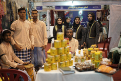 بازدید مسئولین  کشور  از هشتمین بازارچه دانشجویی و اولین جشنواره آیین های نوروزی